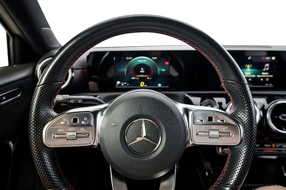 Mercedes-Benz A180 12 of 26