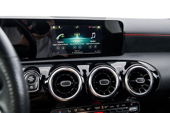 Mercedes-Benz A180 14 of 26