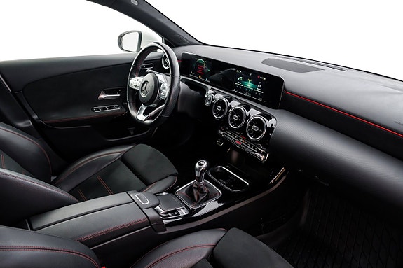Mercedes-Benz A180 23 of 26