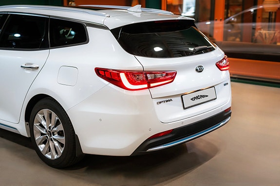 Kia Optima 4 of 5