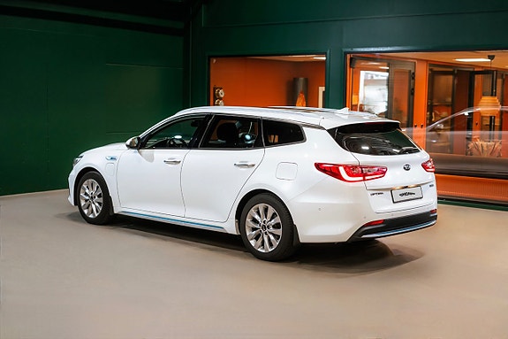 Kia Optima 3 of 5