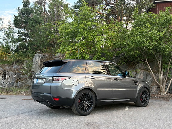 Land Rover Range Rover Sport 4 of 5