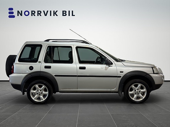 Land Rover Freelander 3 of 5