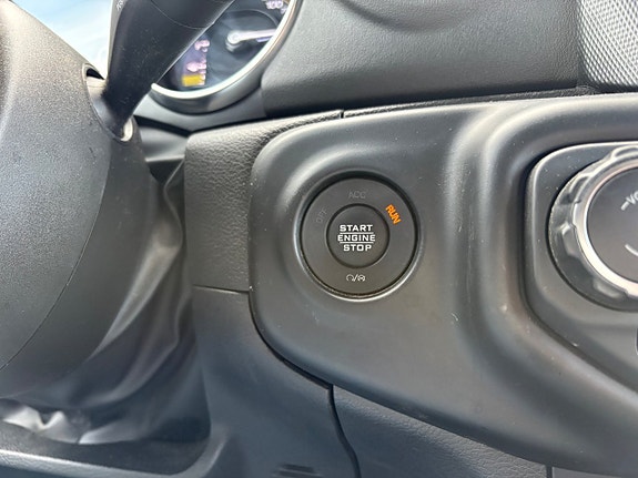 Jeep Wrangler Unlimited 15 of 22