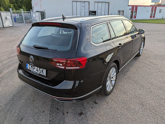 Volkswagen Passat 5 of 5