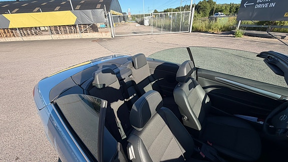 Opel Astra 9 of 11