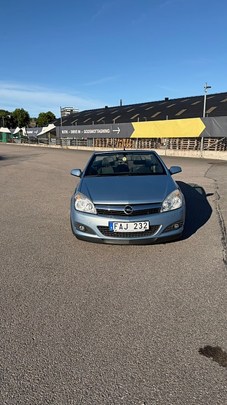 Opel Astra 3 of 5