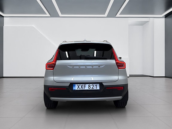 Volvo XC40 5 of 20