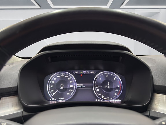 Volvo XC40 12 of 20