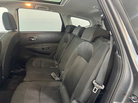 Nissan Qashqai+2 6 of 8