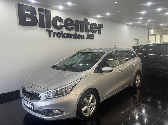 Kia Ceed 2 of 7