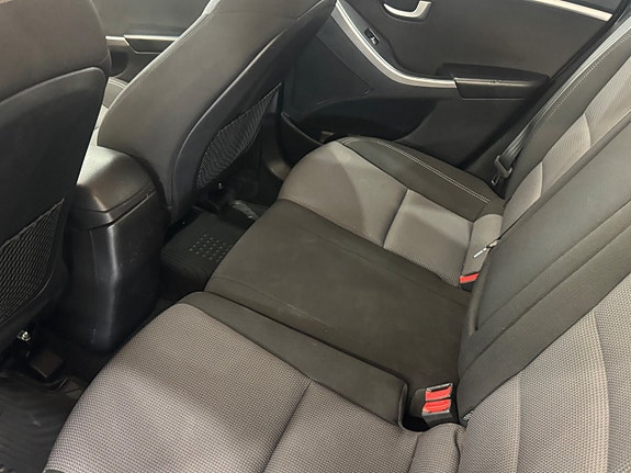 Hyundai i30 5 of 8
