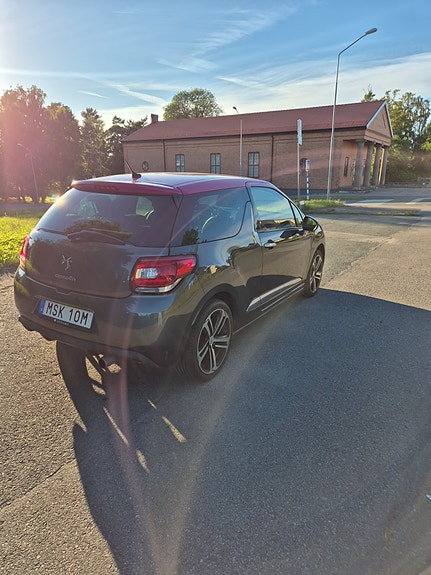 Citroen DS3 7 of 9