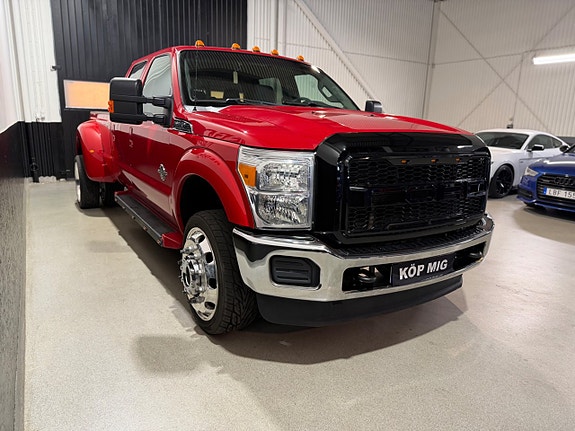 Ford F-350 4 of 5