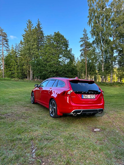 Volvo V60 3 of 5