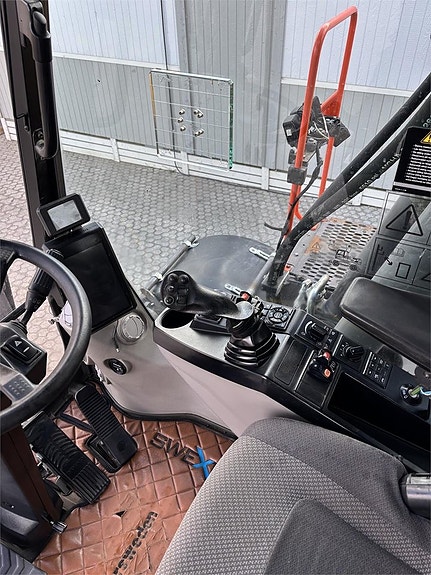 Volvo EWR150E 17 of 21