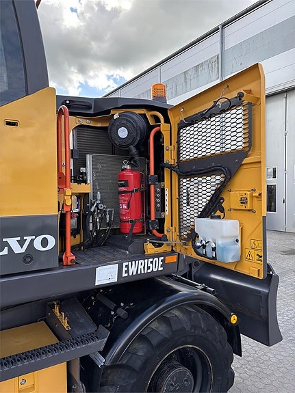 Volvo EWR150E 14 of 21