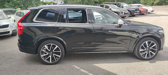 Volvo XC90 5 of 5