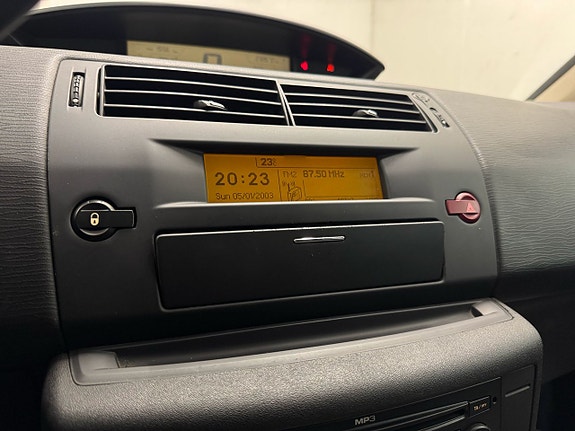 Citroen C4 10 of 18