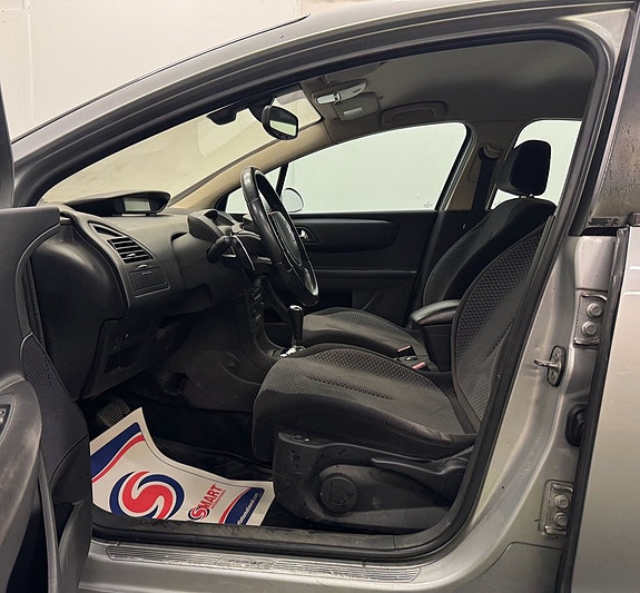 Citroen C4 16 of 18