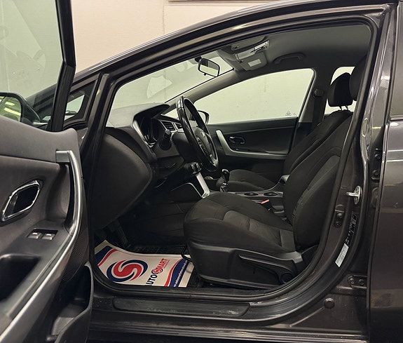 Kia Ceed 18 of 20