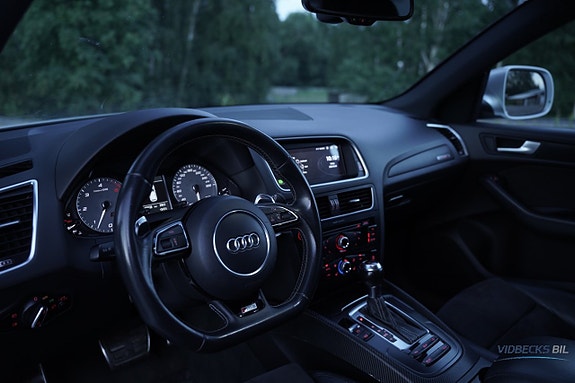 Audi SQ5 7 of 24