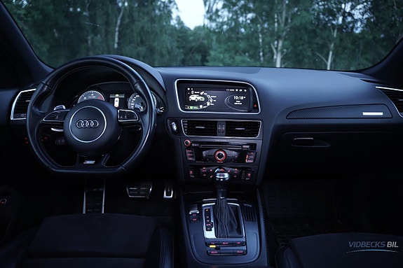 Audi SQ5 8 of 24