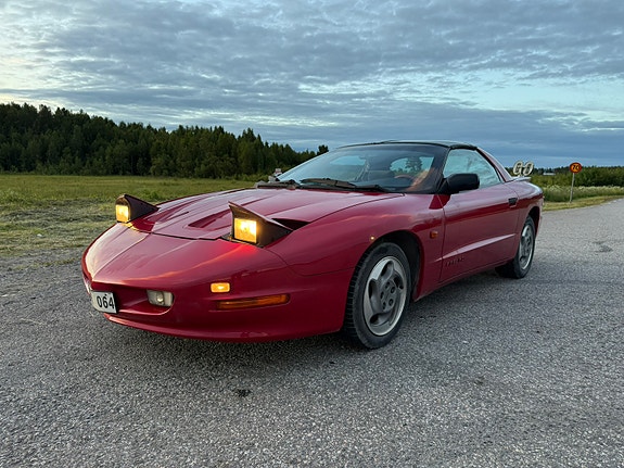 Pontiac Firebird 5 of 5