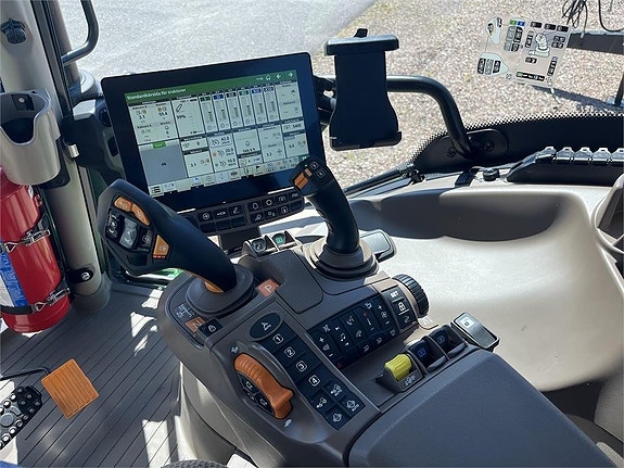 John Deere 6R 150 7 of 8