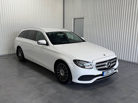 Mercedes-Benz E200 5 of 5