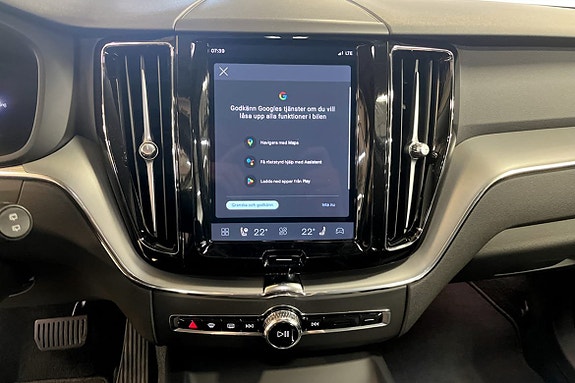 Volvo XC60 6 of 9