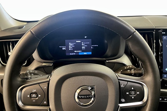 Volvo XC60 7 of 9