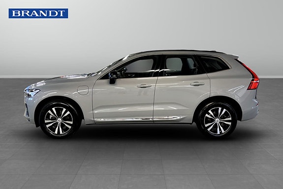 Volvo XC60 3 of 9