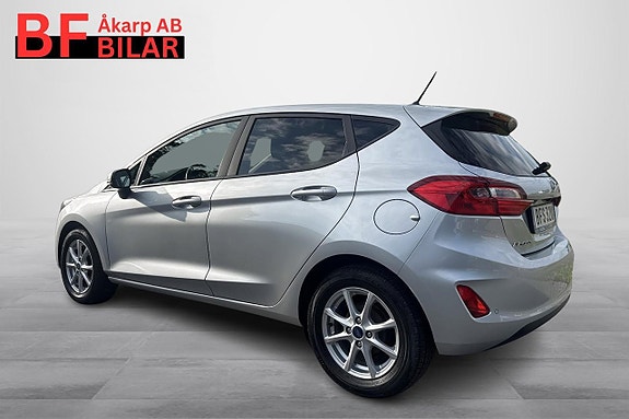Ford Fiesta 2 of 5