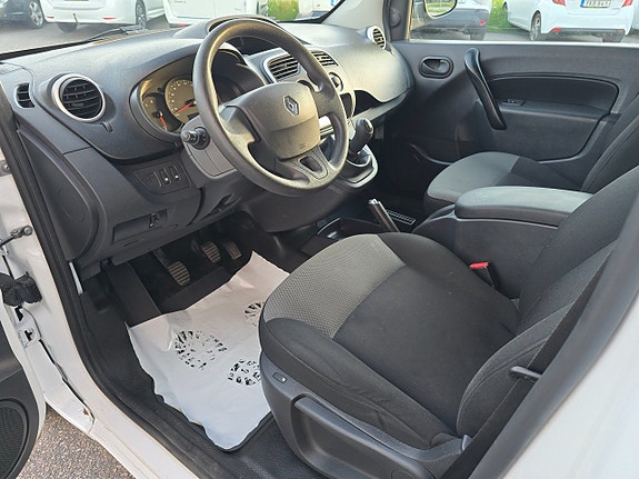 Renault Kangoo Express 8 of 18