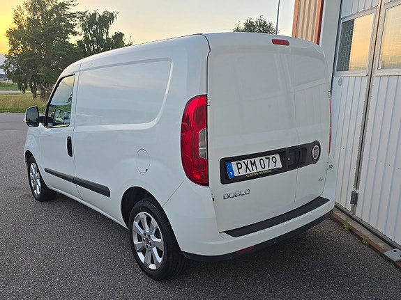 Fiat Doblo 4 of 5