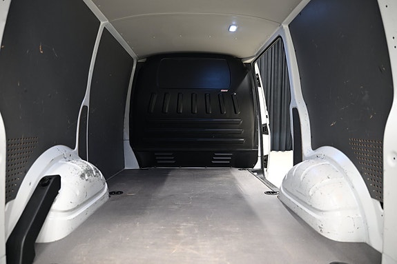 Volkswagen Transporter 8 of 30