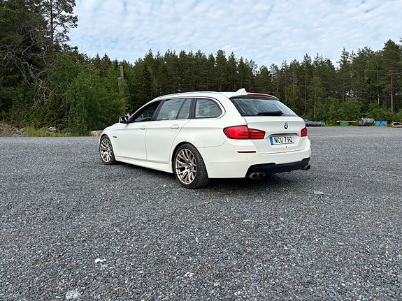 BMW 520d 4 of 4