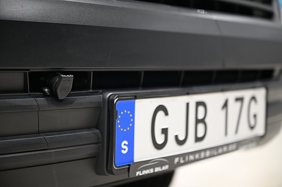 Volkswagen Caravelle 10 of 30