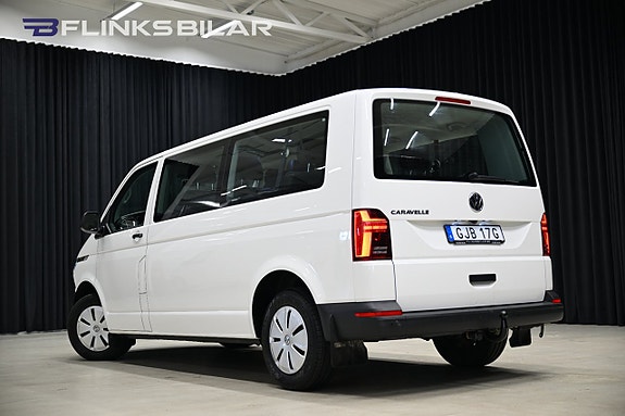 Volkswagen Caravelle 4 of 5