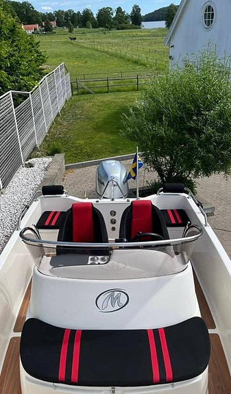 Micore 628 CC - 2018 - Honda 135 - Premium båt - 80 timmar 8 of 16