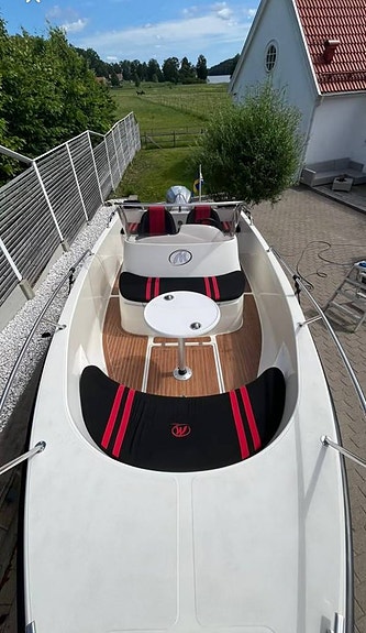 Micore 628 CC - 2018 - Honda 135 - Premium båt - 80 timmar 7 of 16