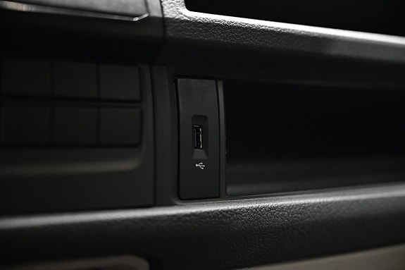 Volkswagen Transporter 22 of 26