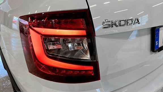 Skoda Octavia 15 of 22