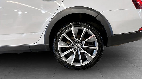 Skoda Octavia 6 of 22