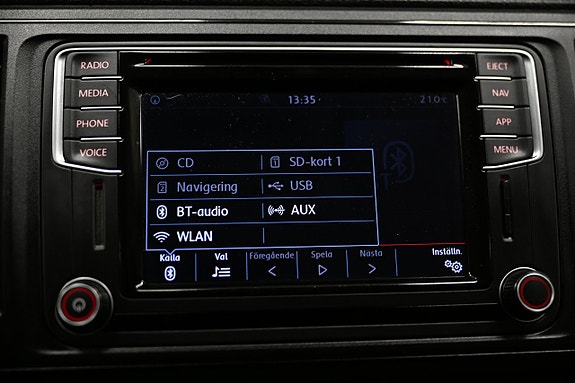 Volkswagen Transporter 26 of 30