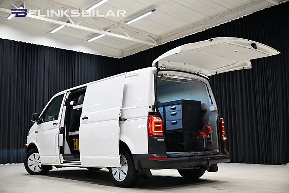 Volkswagen Transporter 11 of 30
