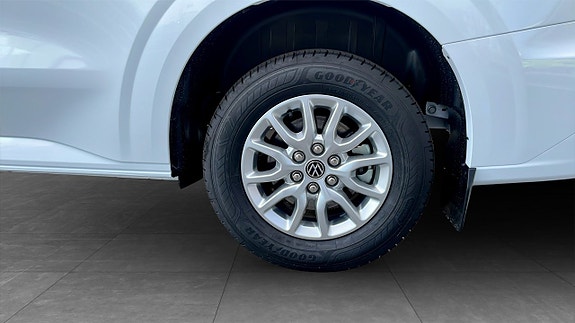 Volkswagen Transporter 6 of 15