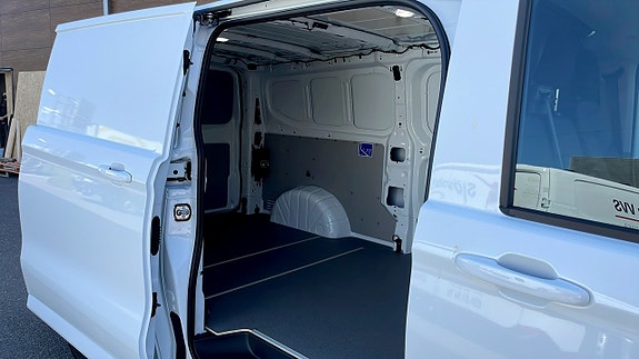 Volkswagen Transporter 13 of 15