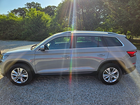 Skoda Kodiaq 2 of 5